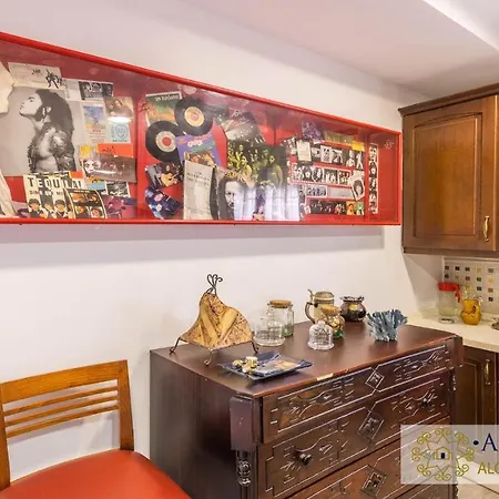 Apartamento Paseo De La Ribera Apartment *
